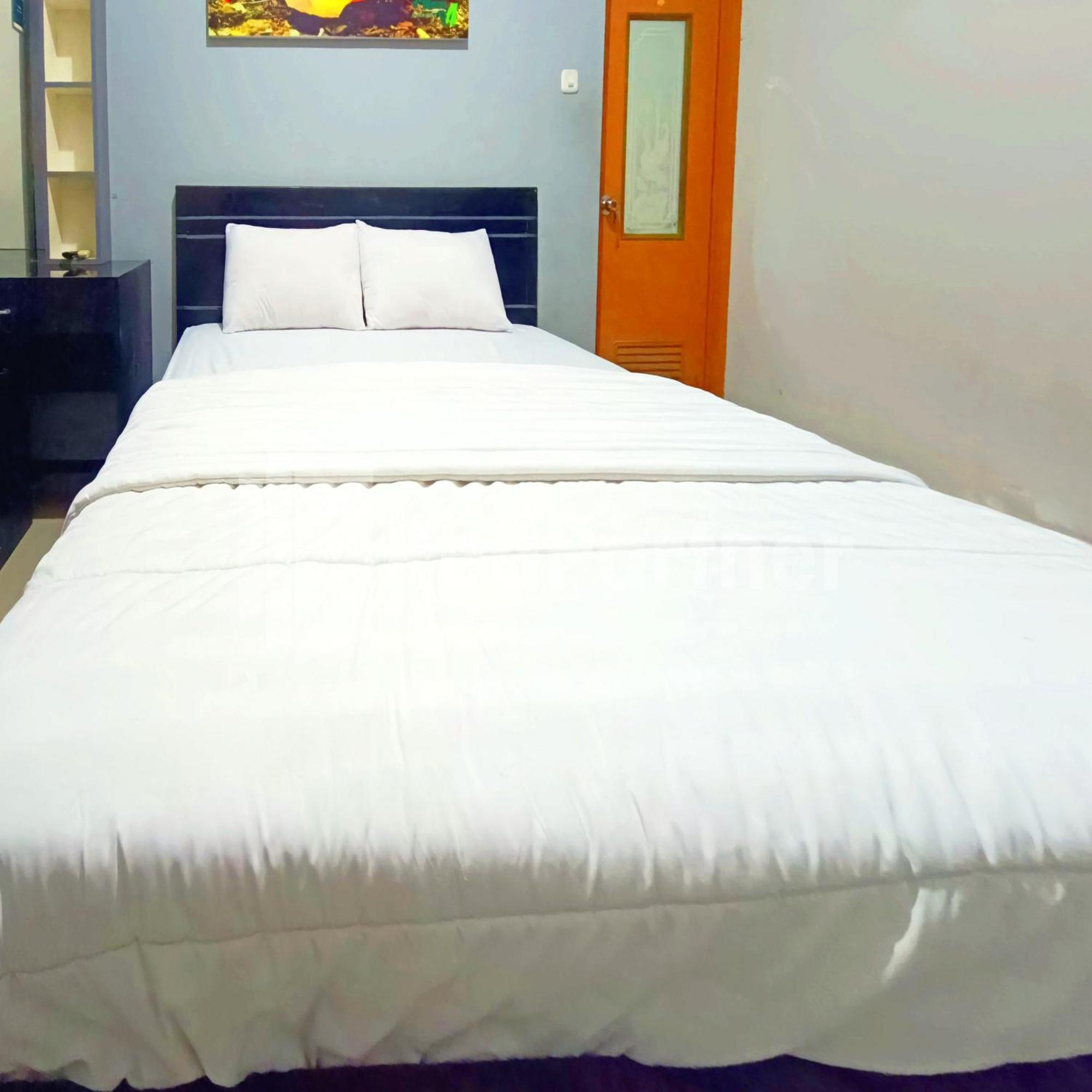 D'Waru Homestay Syariah Near Jl Slamet Riyadi Mitra Reddoorz Surakarta (Solo) Exterior foto
