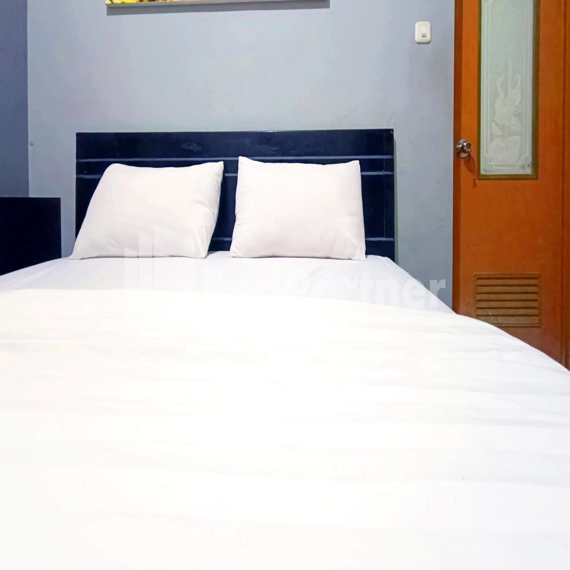 D'Waru Homestay Syariah Near Jl Slamet Riyadi Mitra Reddoorz Surakarta (Solo) Exterior foto