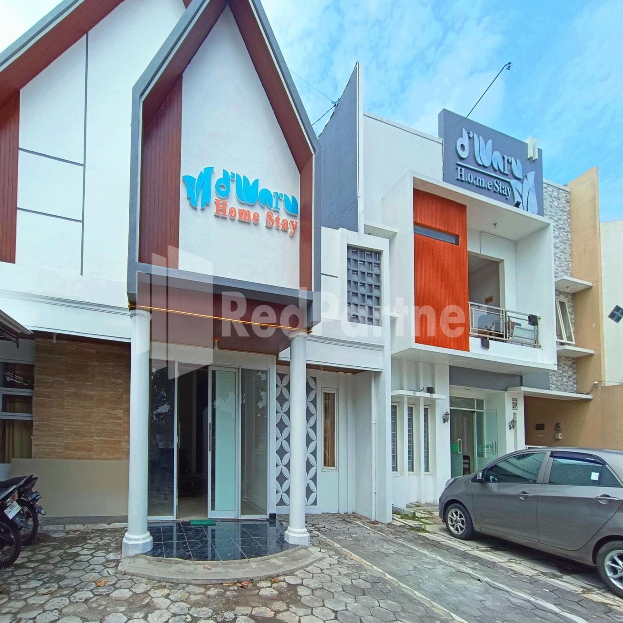 D'Waru Homestay Syariah Near Jl Slamet Riyadi Mitra Reddoorz Surakarta (Solo) Exterior foto